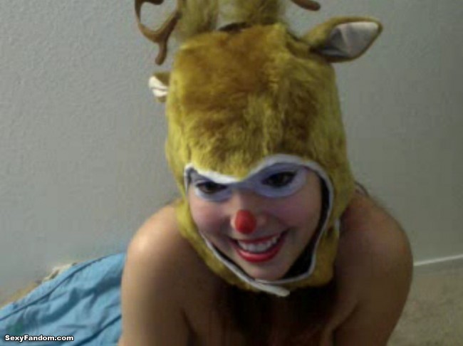 LeiaDown is a Hot Rudolpha The Red Nose Naked Reindeer