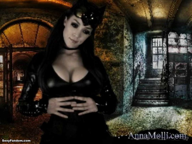 anna-molli-catwoman-cam-003