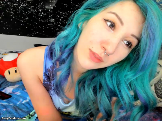 Channeling Your Inner Nerd With SpaceMermaid
