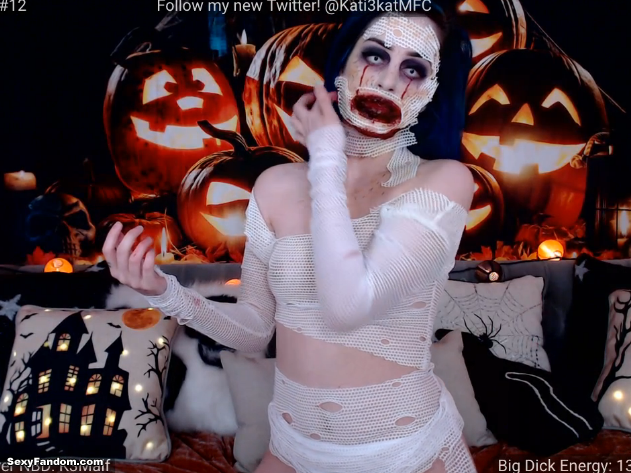 Walk Like An Egyptian And Wrap Yourself Up In Kati3kat 