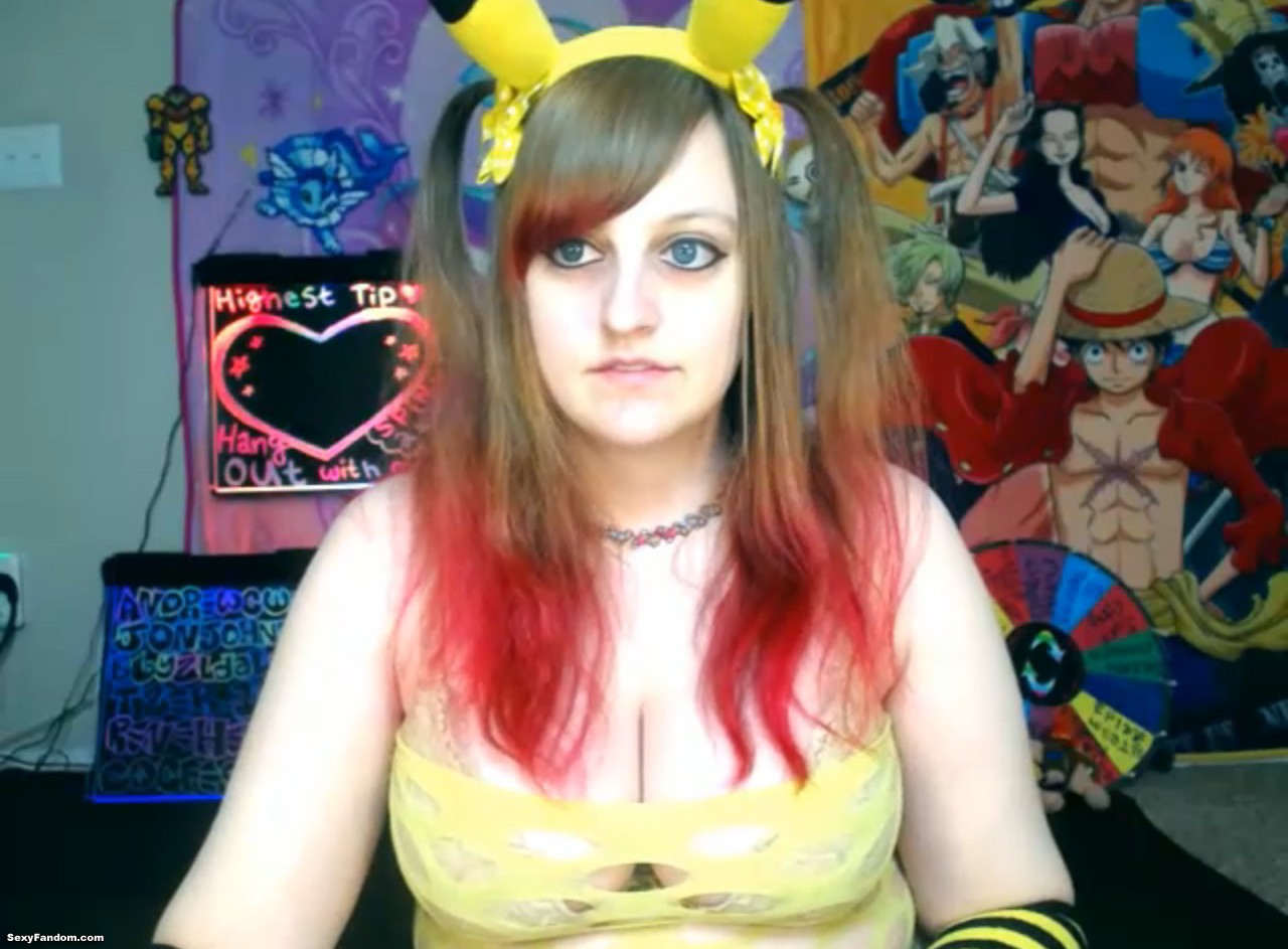 BabyZelda's Pikachu Is Here To Stun And Have Some Fun