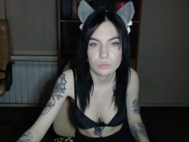 Have Yourself A Littleyoung_ Kitten Time