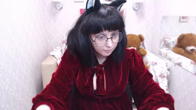 AnataNoImouto Is A Cutie-Cat In Red