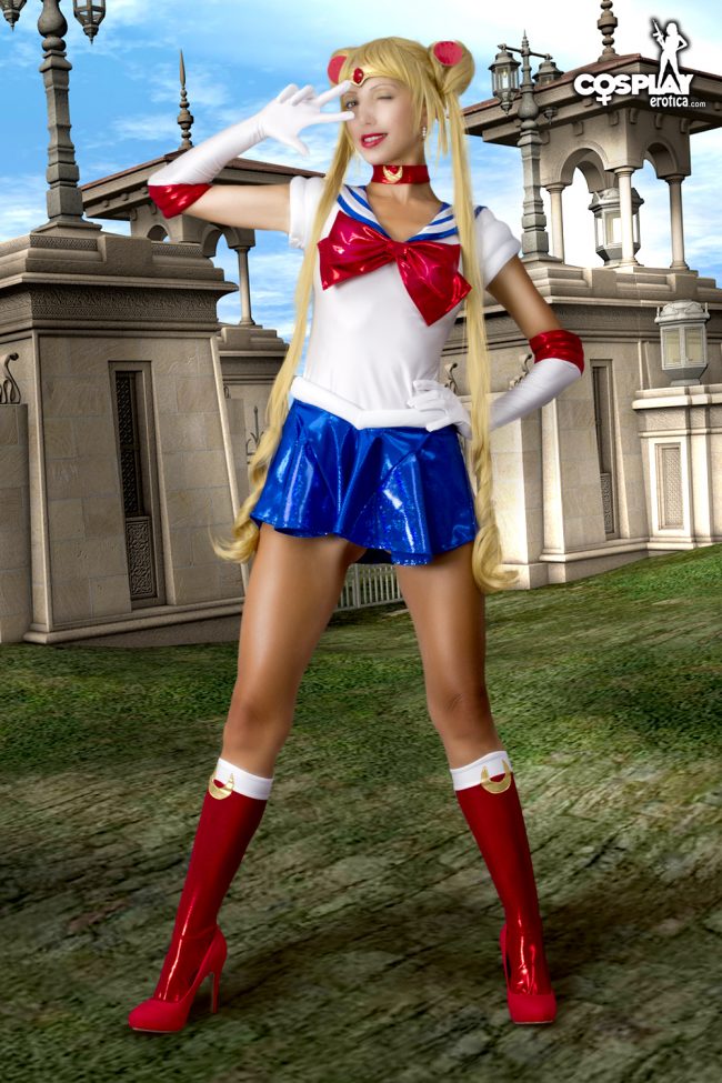 Cosplay Erotica’s Angela Is Ready To Fight For Justice As Sailor Moon