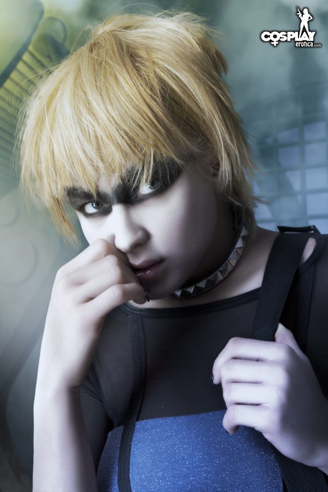 Cosplay Erotica’s Kayla Is An Escapee Replicant