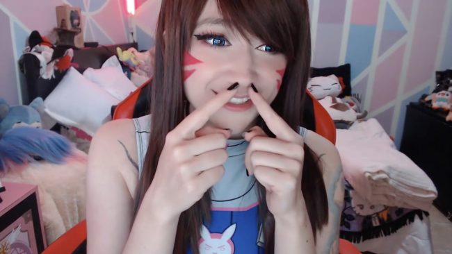 Kao_Chan's D.Va Puts Her Game Face On
