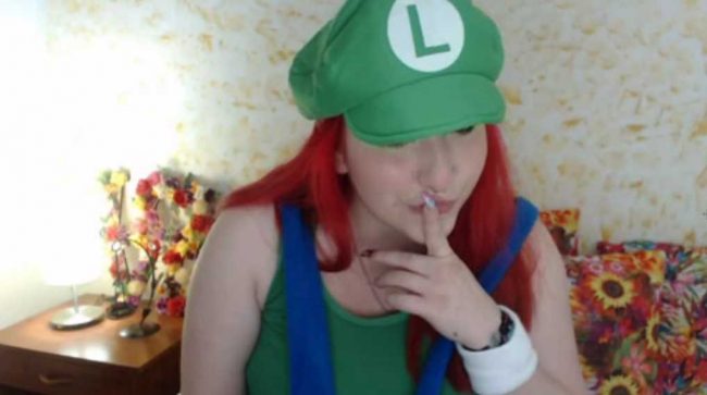 Cannddy_hot Cosplays Luigi