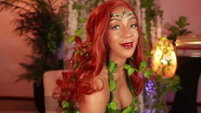 Ariana_Gray Poison Ivy Cosplay