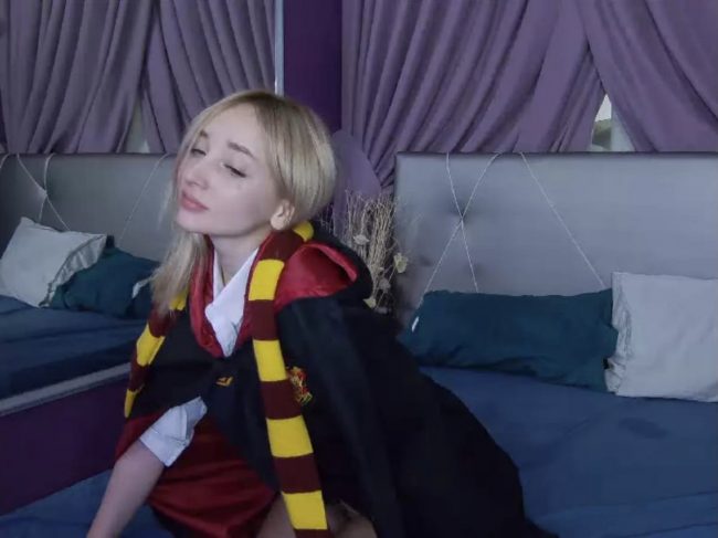 Courtney_Baby Proves Why She Belongs In Gryffindor
