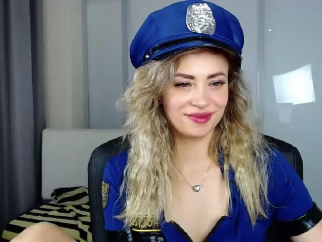 Officer Kiss_Star Is Here To Make An Arrest