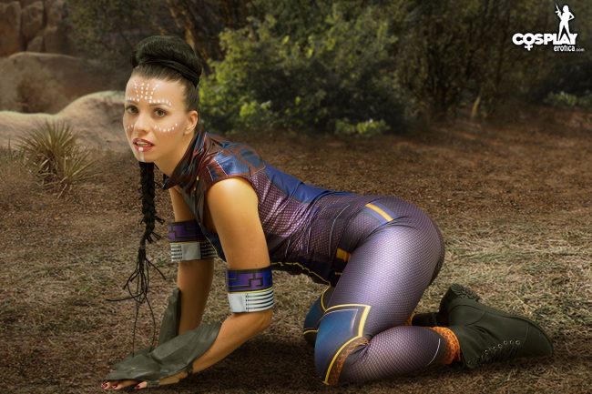 Cosplay Erotica's Vickie Brown Makes For A Pretty Great Shuri