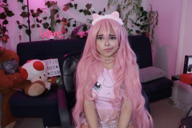 Cuttie_Jenny’s Jigglypuff Is Ready For The Mic