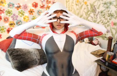 Fall In The Sexy Web Of NelParker’s Spider-Gwen Cosplay