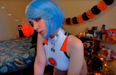 Mia_Unicorn Shows Off Her Plugsuit As Rei Ayanami