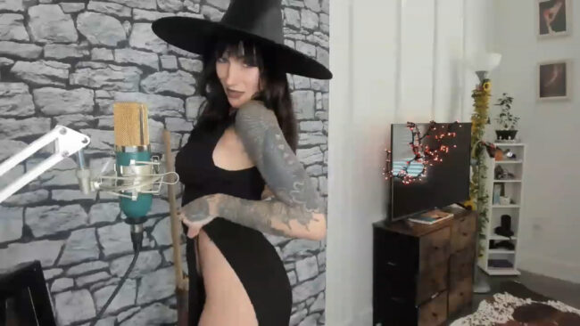 KittyQuinn Brings Forth The Witching Hour