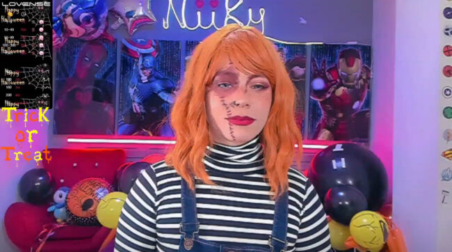 Niikydreams Hosts A Balloon Party As Chucky