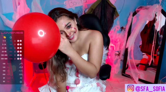 Sofia_New Is Clowning Around As Pennywise