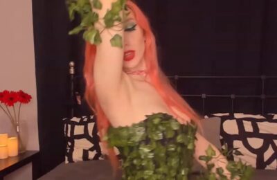 SophiaOzz’s Poison Ivy Warm Charm Beckons