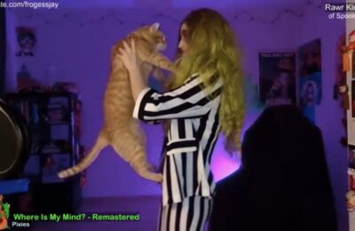 FrogessJay’s Beetlejuice And Her Kitty Make A Killer Duo