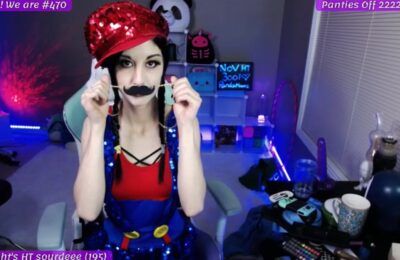 Gamer LexaLuv Is A Cosplaying Superstar
