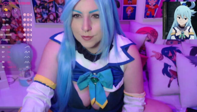 Cannddy_hot Shows Off Her Cute And Colorful Aqua