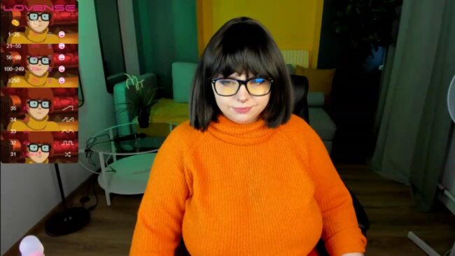 Yoki_Shizuko Has Some Mysteries To Solve As Velma