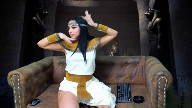 AnaisBloom Becomes A Vision Of Cleopatra