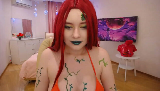 EvaEstetic Becomes A Divine Poison Ivy