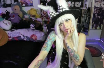 Sara_Skys Is Part White Rabbit, Part Mad Hatter