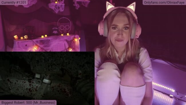 OliviaxFaye Tries To Last In Outlast