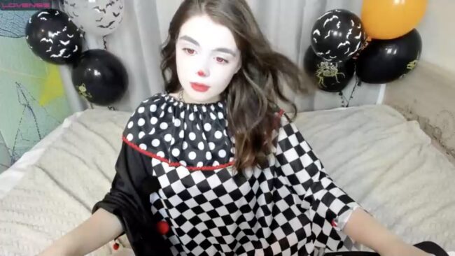  A Majestic Mime By The Name Of Amelinajx