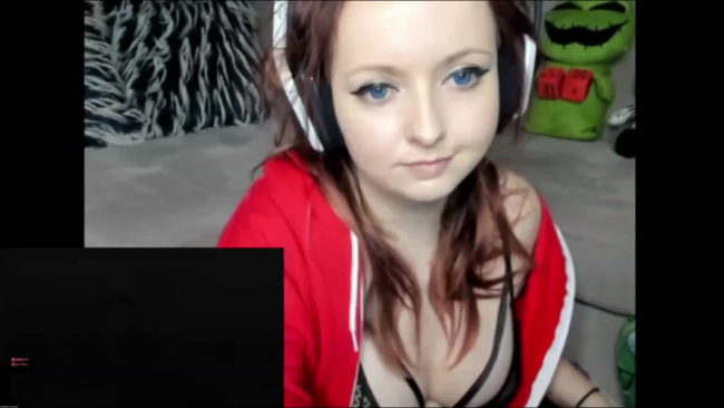 Gamer PrincessBluu Is Sexy On Every Front
