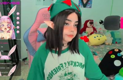Haru_lee Becomes A Cute Christmas Elf