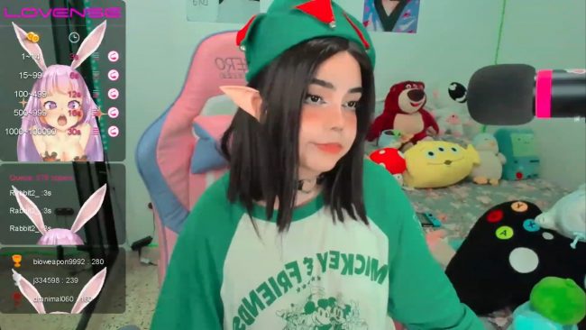 Haru_lee Becomes A Cute Christmas Elf