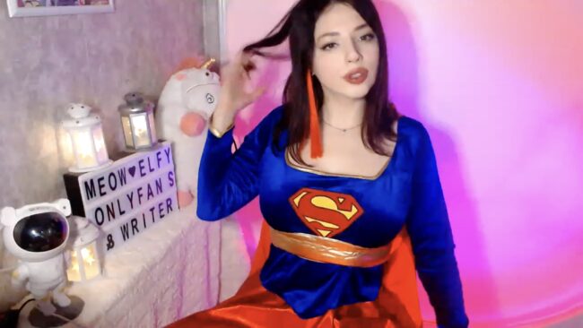 Meet Super Girl Ivy_Moore