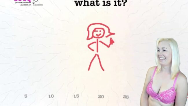 BaileyRayne Paints Up A Storm In Drawful