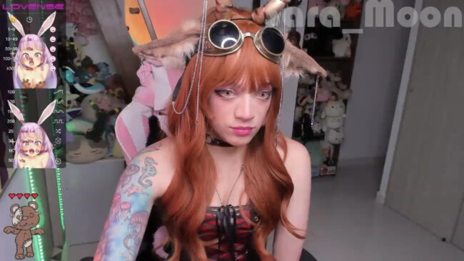 Sara_Skys Is Looking Like A Foxy Steampunk Character