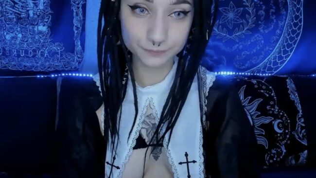 Nikki_Carter Seems To Be Quite The Sinful Nun