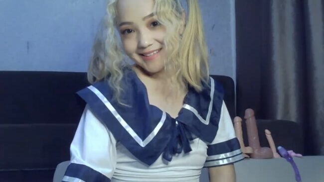 An A+ Performance From SchoolGirl_69