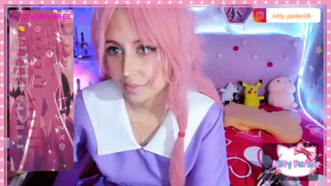 EmillyRogers Looks Adorable As Yuno Gasai