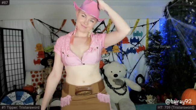 BaileyRayne Is A Rootin’, Tootin’ (And Very Pink) Cowgirl