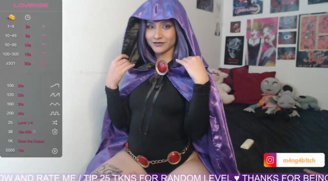 Gatohelado69's Mysterious And Magical Raven Cosplay