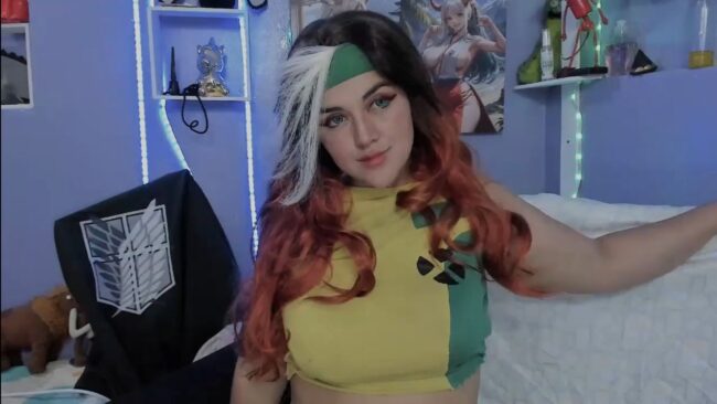 Cristin_blue Goes Rogue With Her Cosplay Show
