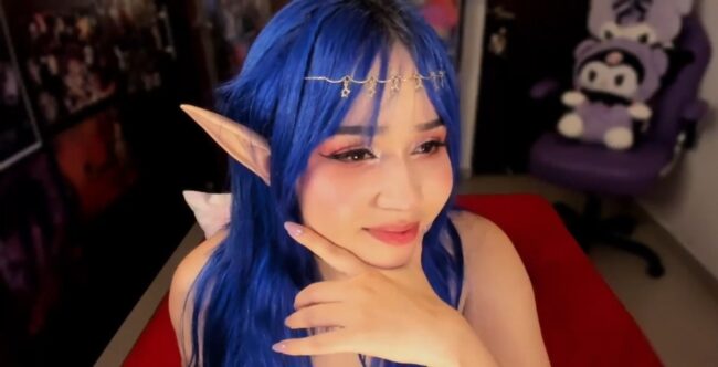 Emili_cute Is An Elven Princess