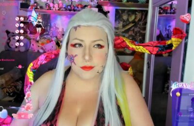 Canndy_hott Lets Out Her Inner Demon With A Daki Cosplay Show