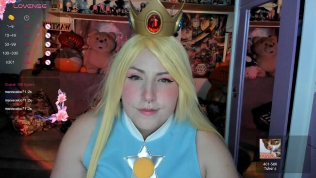 Canndy_hott Shows Off Her Otherworldly Rosalina Cosplay