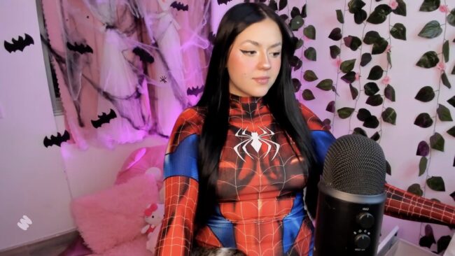 Lucyy_peach Suits Up Her Spiderman