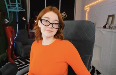 Charlottemalinka Turns Into Velma