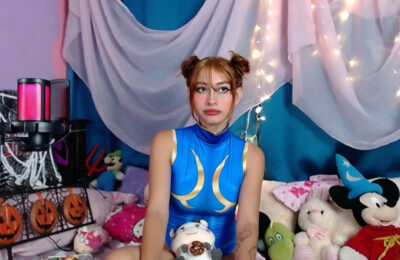 Bonnie_dolly Shows Off A Very Cute Chun-Li Outfit