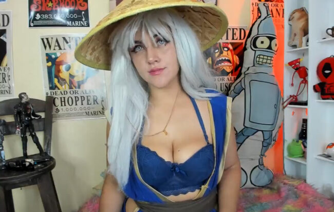 Sparks Fly When Cristin_blue Wears Her Raiden Cosplay